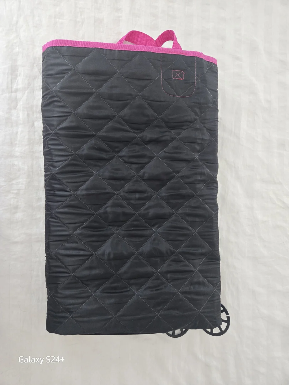 Pet Travel Seat Cover for Cars - Pink Quilted Dog Carrier Mat